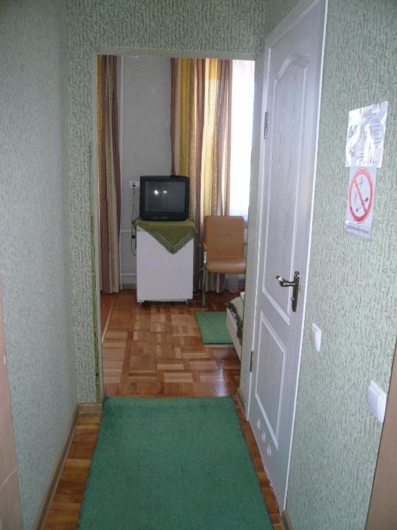 Gostiniy Dvor Hotel Vinnytsia Room photo