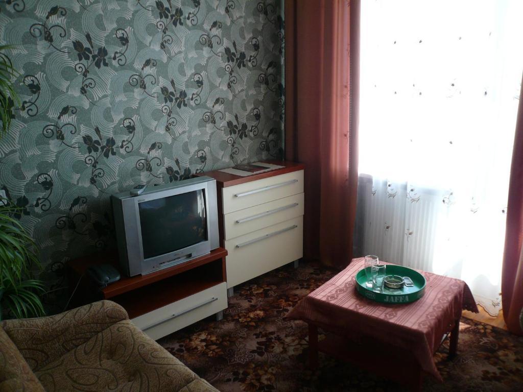 Gostiniy Dvor Hotel Vinnytsia Room photo