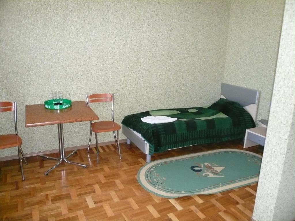 Gostiniy Dvor Hotel Vinnytsia Room photo